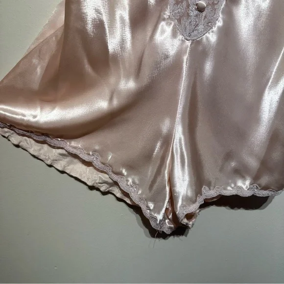 Victoria’s Secret Gold Label Romper - Picture 4 of 6